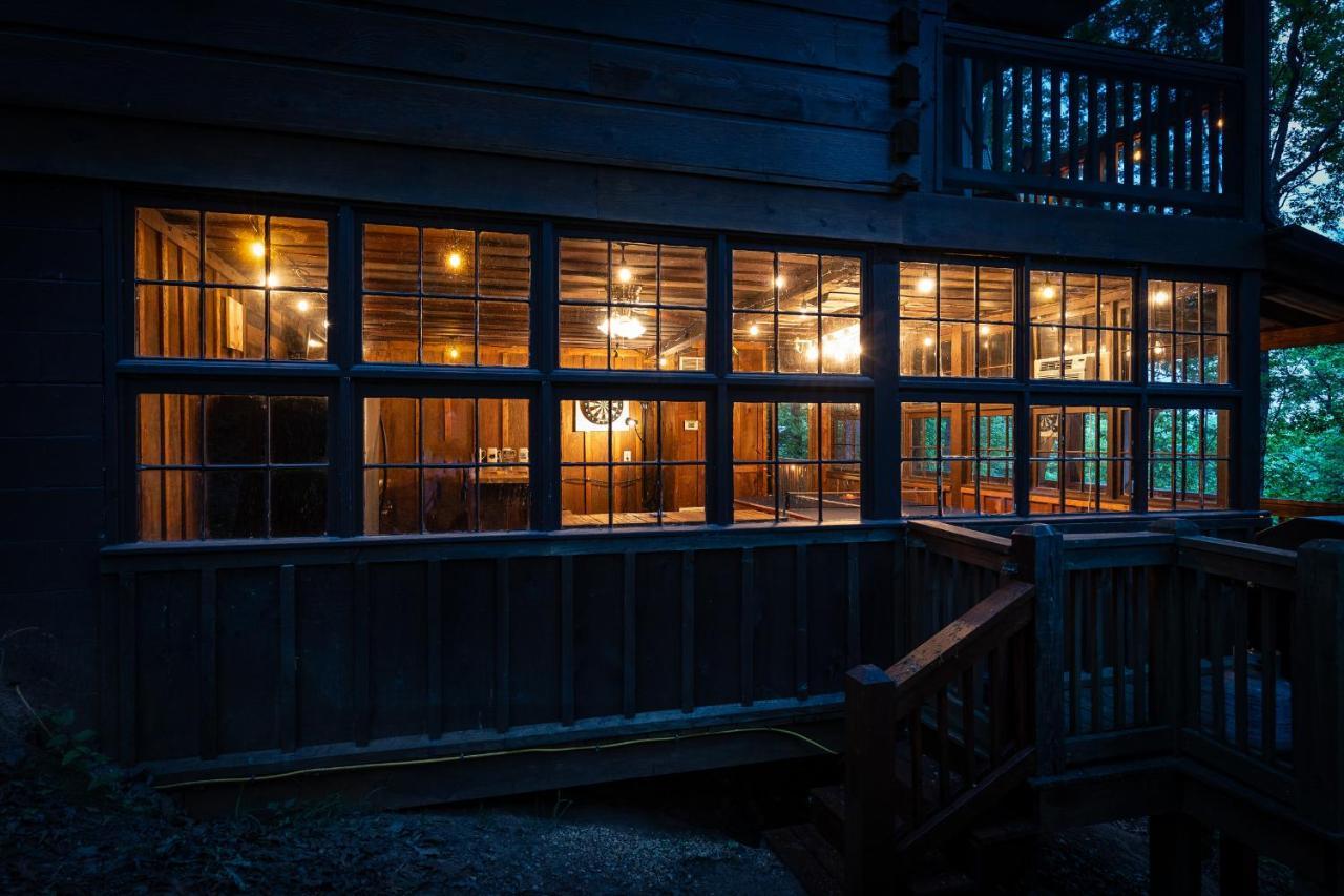 Secluded Sunrise Ridge-10 Min From Blue Ridge, King Beds, Hot Tub, 2 Porches, Fireplace Wood Burning, Mountain View, Cozy Eksteriør billede