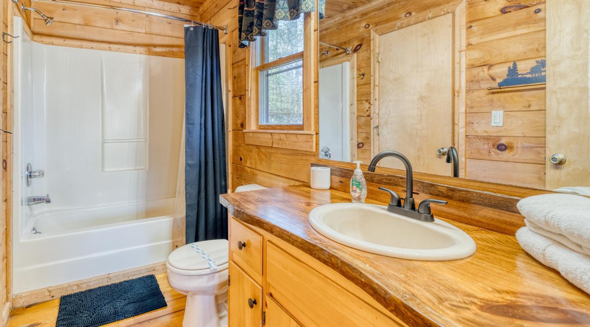 Secluded Sunrise Ridge-10 Min From Blue Ridge, King Beds, Hot Tub, 2 Porches, Fireplace Wood Burning, Mountain View, Cozy Eksteriør billede